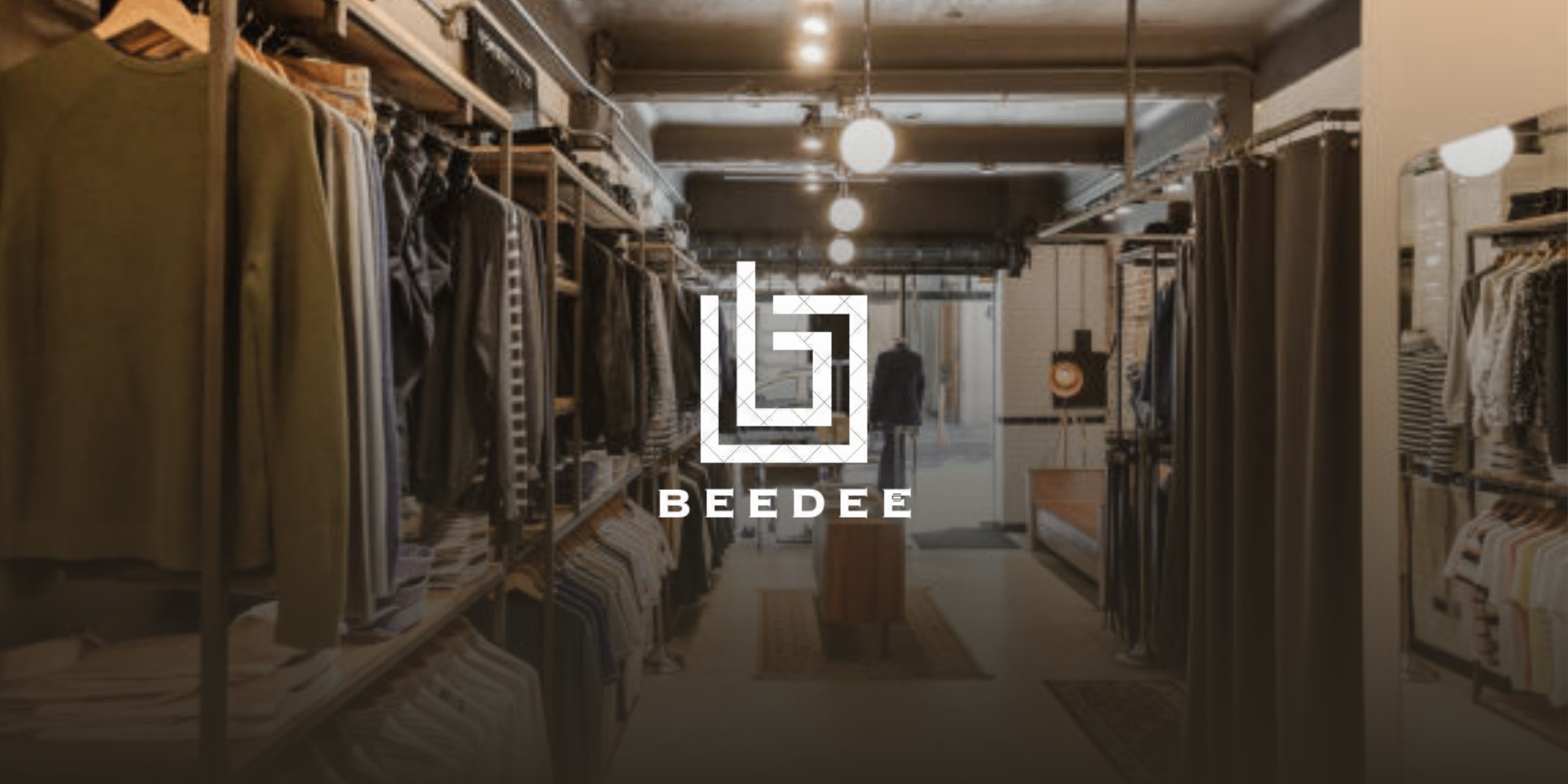 White Simple Photocentric Jewelry Promo Banner Landscape